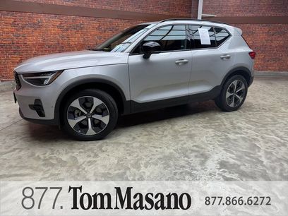 Used 2023 Volvo XC40 B5 Plus w/ Driver Assist Package