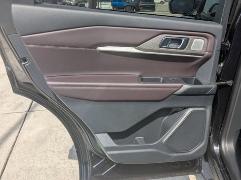 New 2026 Ford Explorer Platinum AWD/4WD image 29
