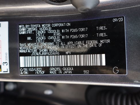 Used 2023 Toyota 4Runner SR5 Premium w/ Moonroof Package AWD/4WD image 46