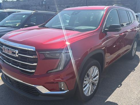 Used 2025 GMC Acadia Elevation w/ Elevation Premium Package AWD/4WD image 2