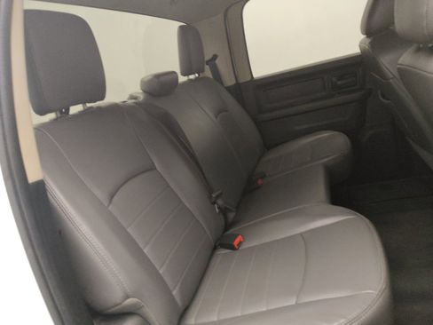 Used 2014 RAM 1500 Tradesman RWD image 19