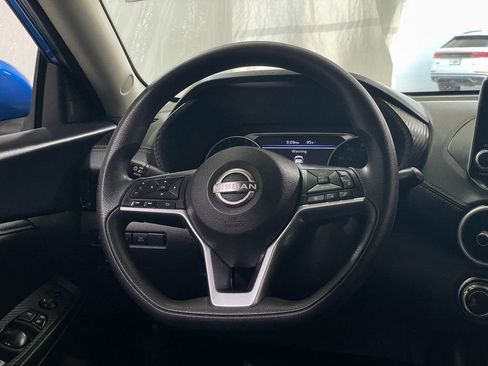 Used 2024 Nissan Sentra SV image 38