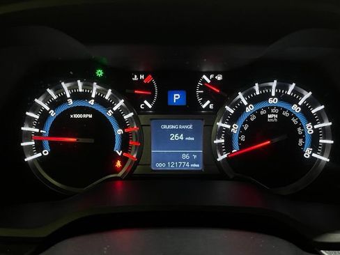 Certified 2018 Toyota 4Runner SR5 Premium AWD/4WD image 16