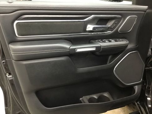 Used 2023 RAM 1500 Laramie AWD/4WD image 9
