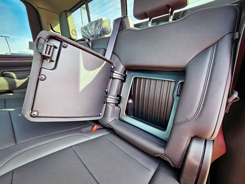 New 2026 GMC Sierra 2500 SLT w/ Max Trailering Package AWD/4WD image 37