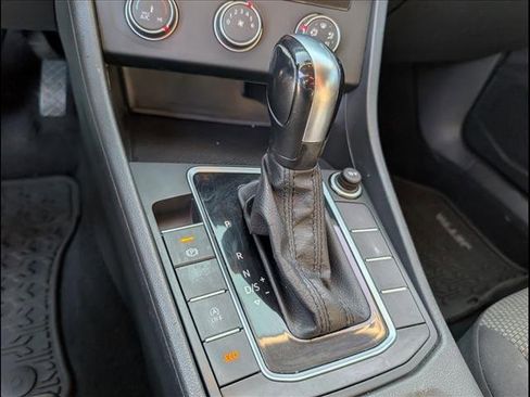 Used 2019 Volkswagen Jetta S w/ Driver Assistance Package image 10