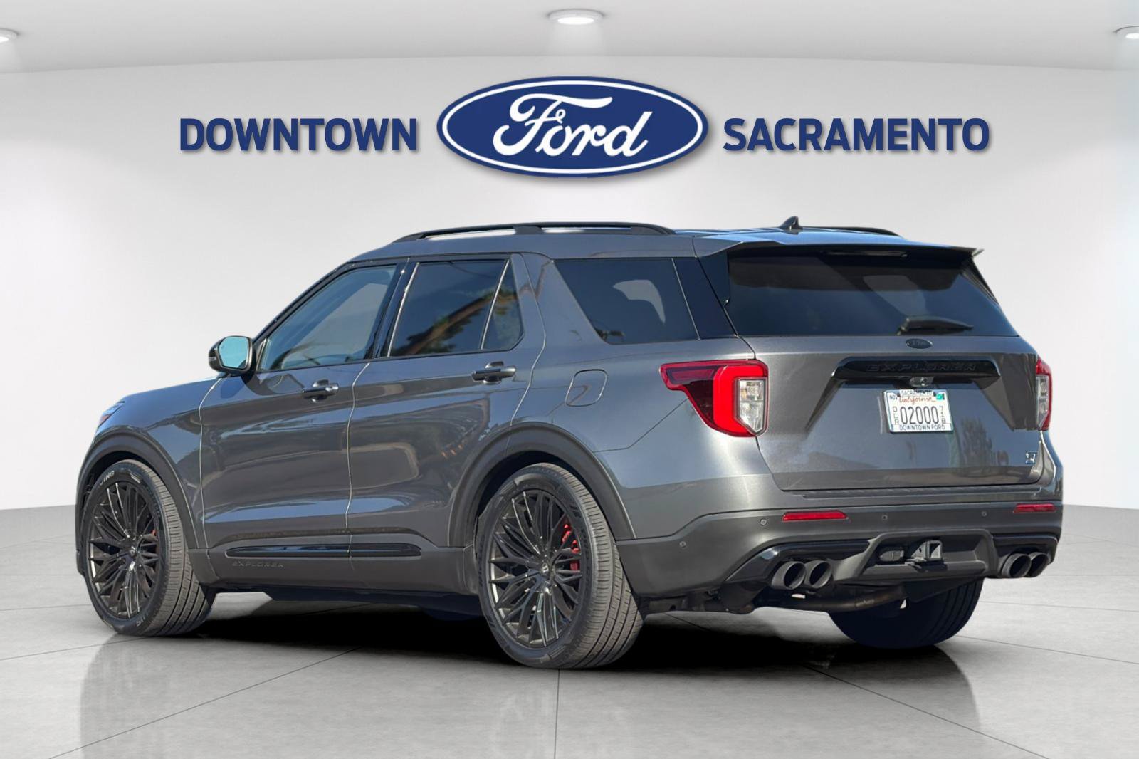 Used 2021 Ford Explorer ST w/ Equipment Group 401A AWD/4WD image 4