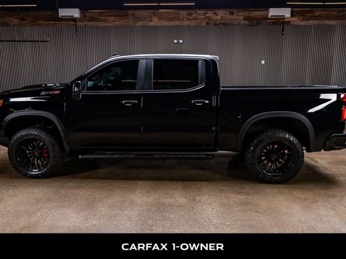 Used 2023 Chevrolet Silverado 1500 ZR2 w/ Technology Package image 5