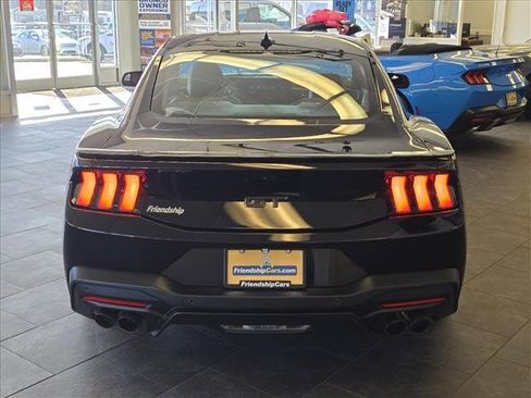 Used 2025 Ford Mustang GT Premium image 24