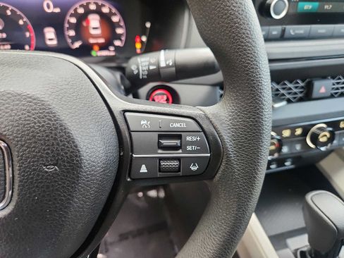 Used 2024 Honda Accord EX image 21