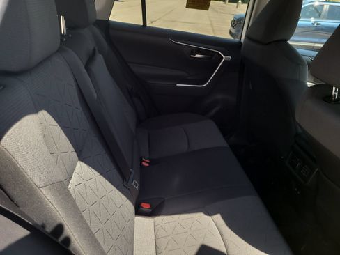Used 2020 Toyota RAV4 XLE w/ Convenience Package AWD/4WD image 26