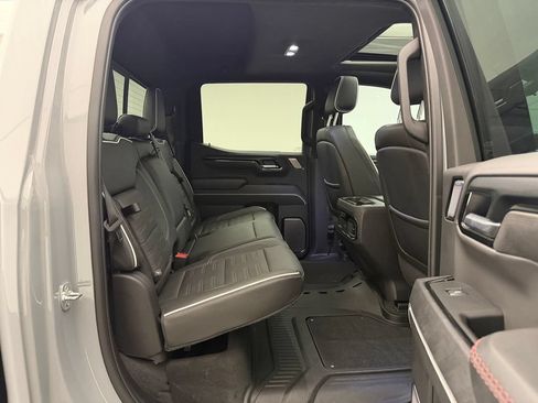 Used 2025 GMC Sierra 1500 AT4X AWD/4WD image 25