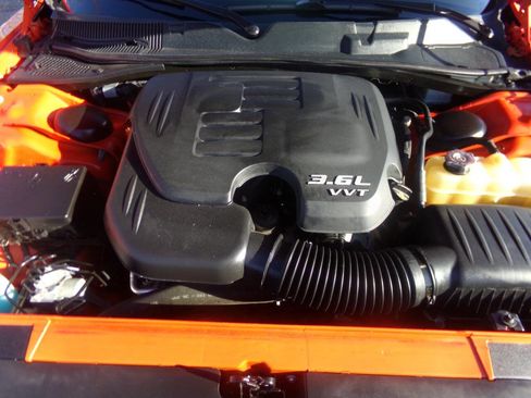 Used 2019 Dodge Challenger GT w/ Blacktop Package image 13