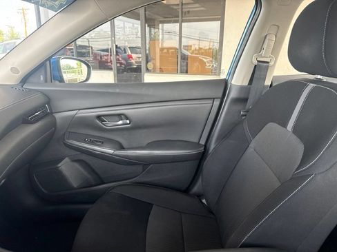 Used 2020 Nissan Sentra SV FWD image 25