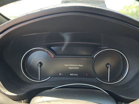 Used 2023 Cadillac XT4 Sport FWD image 18