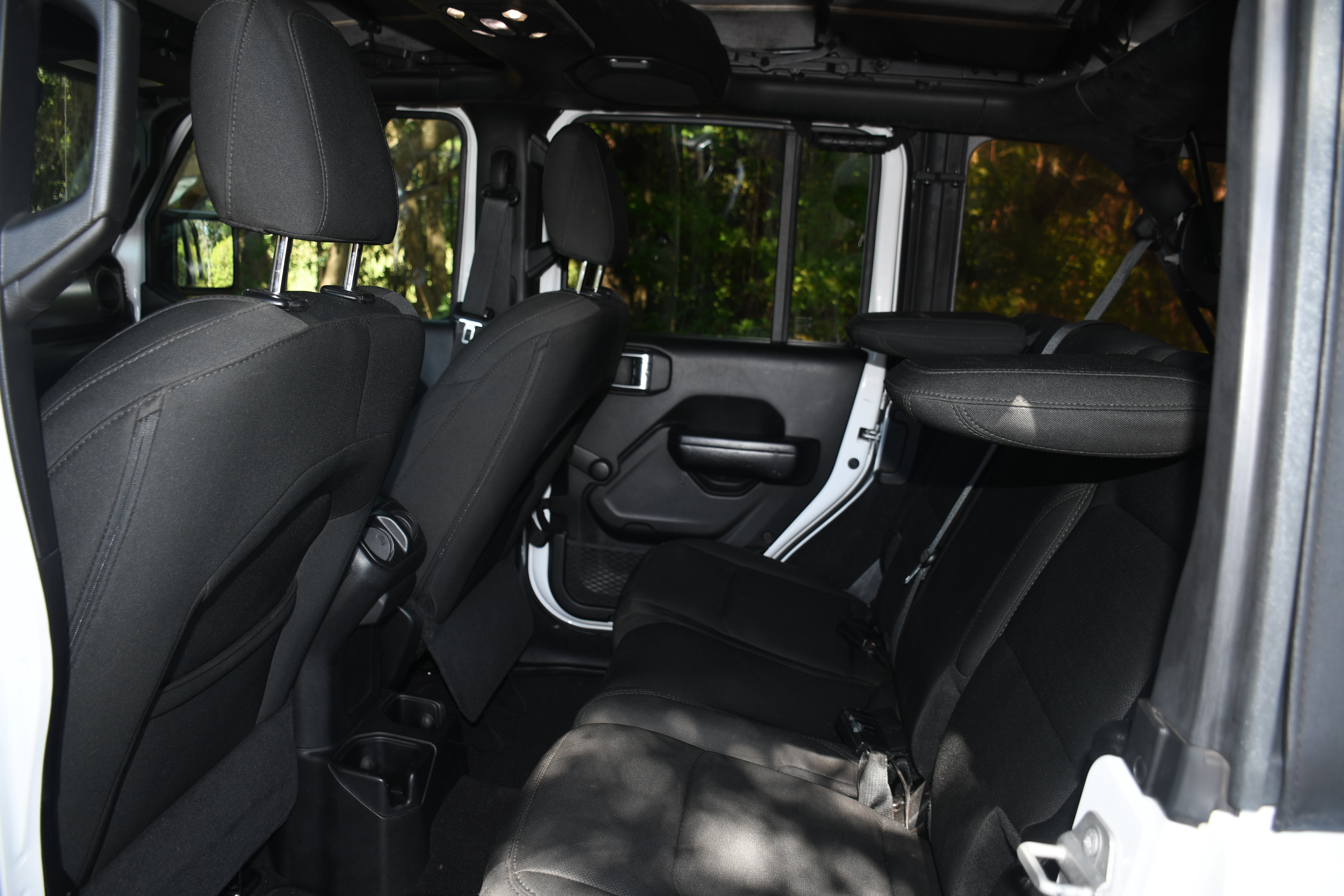 Used 2021 Jeep Wrangler Unlimited Sport AWD/4WD image 15