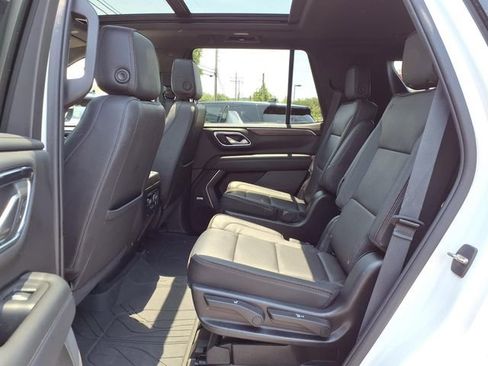 Used 2022 Chevrolet Tahoe High Country AWD/4WD image 19