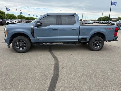 Used 2023 Ford F250 Lariat w/ Lariat Ultimate Package AWD/4WD image 6