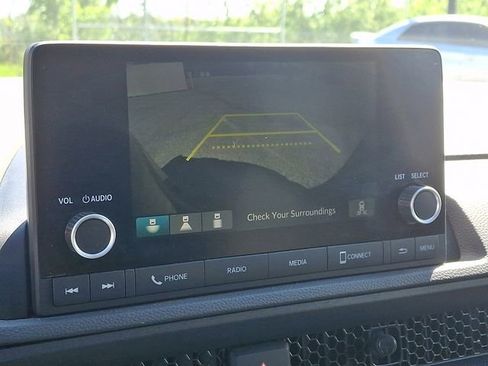 Used 2024 Honda CR-V EX image 4