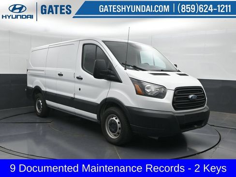 Used 2017 Ford Transit 150 130 Low Roof RWD image 4