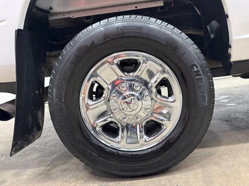 Used 2022 RAM 2500 Big Horn AWD/4WD image 37