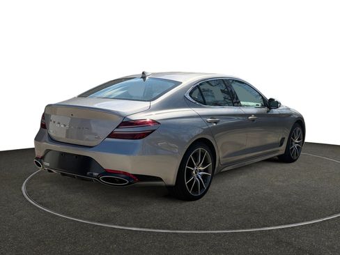 Used 2025 Genesis G70 2.5T AWD/4WD image 6