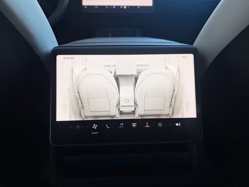 Used 2026 Tesla Model Y image 17