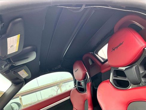 Used 2021 Porsche 718 Boxster Spyder image 18