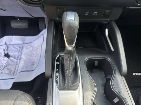 Used 2022 Nissan Frontier SV RWD image 21