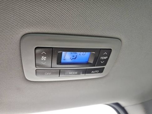 Used 2017 Toyota Sienna Limited Premium AWD/4WD image 33