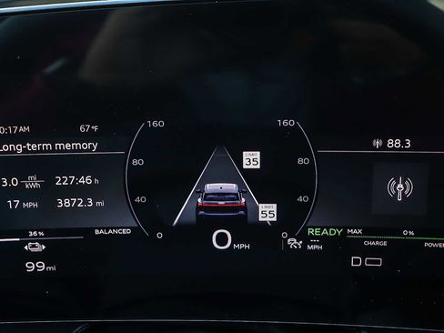 Used 2025 Audi Q6 e-tron Premium w/ Convenience Package image 31