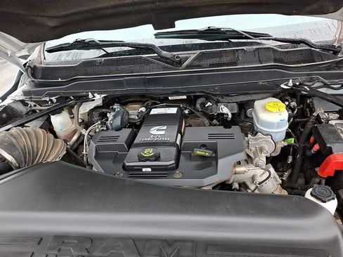 Used 2024 RAM 2500 Big Horn AWD/4WD image 27