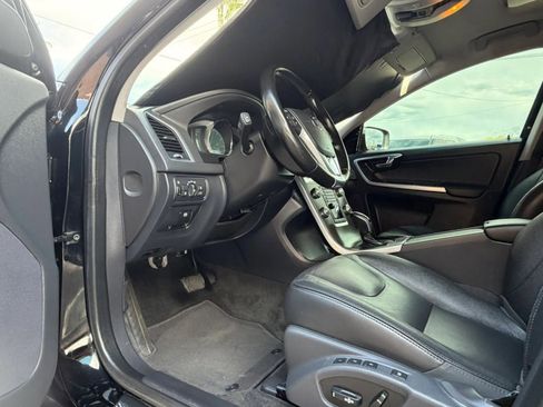 Used 2016 Volvo XC60 T5 Premier FWD image 42