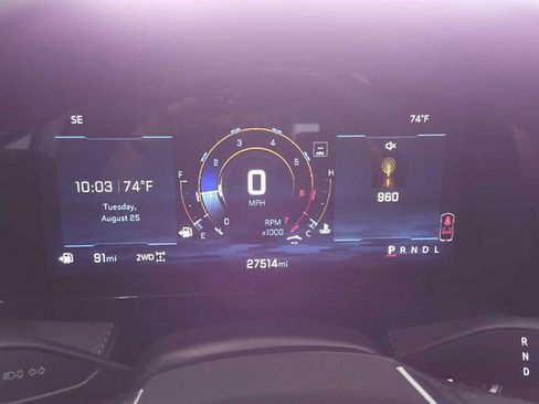 Used 2025 Chevrolet Equinox LT w/ Convenience Package II AWD/4WD image 11