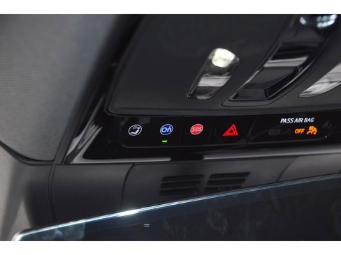 New 2026 Cadillac Optiq Sport 2 w/ LPO, Floor Liner Package AWD/4WD image 34