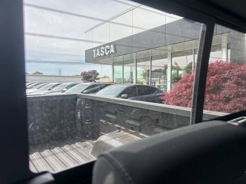 New 2026 GMC Sierra 1500 Elevation w/ Preferred Package AWD/4WD image 17