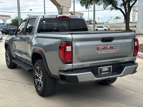 Used 2025 GMC Canyon AT4 AWD/4WD image 5