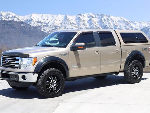 Used 2013 Ford F150 Lariat w/ Mid Equipment Group AWD/4WD image 2