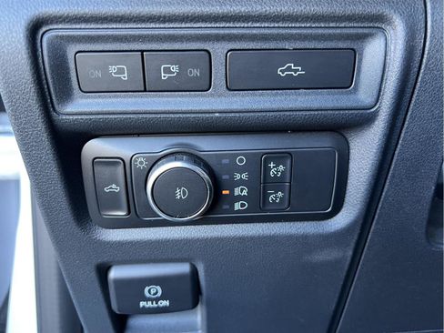 Used 2022 Ford F150 XLT w/ Equipment Group 302A High image 17