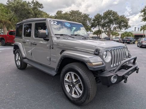 Used 2022 Jeep Wrangler Unlimited Sahara AWD/4WD image 1