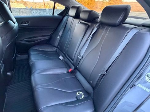 Used 2022 Acura ILX image 11