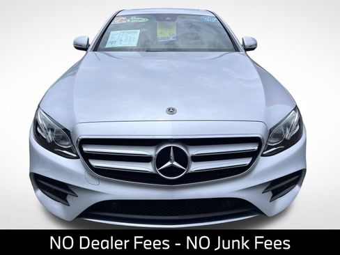 Used 2019 Mercedes-Benz E 300 image 2