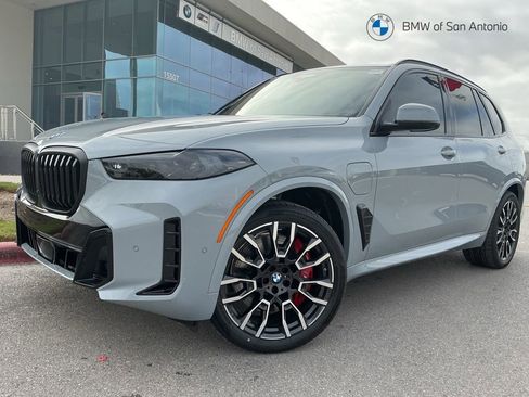 New 2026 BMW X5 xDrive50e AWD/4WD image 1