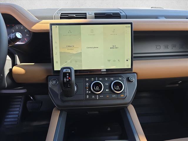 New 2026 Land Rover Defender 110 X-Dynamic SE AWD/4WD image 20