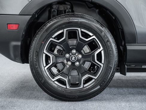 Certified 2025 Ford Bronco Sport Outer Banks w/ Outer Banks Tech Package+ image 17