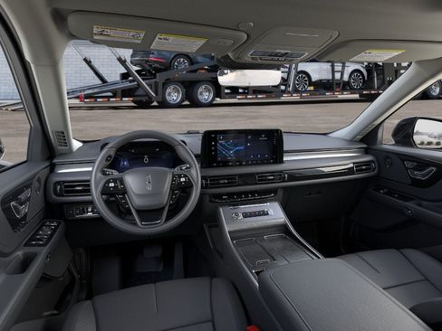 New 2026 Lincoln Aviator AWD image 9