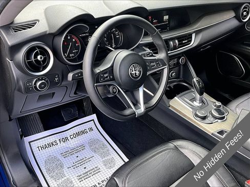 Used 2019 Alfa Romeo Stelvio Ti AWD/4WD image 12