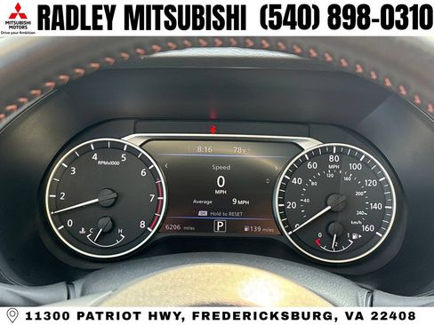 Used 2025 Nissan Sentra SR w/ SR Premium Package FWD image 7