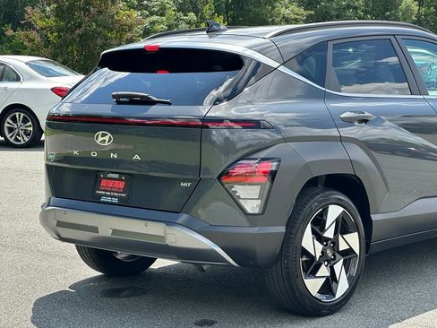 Used 2024 Hyundai Kona Limited FWD image 41