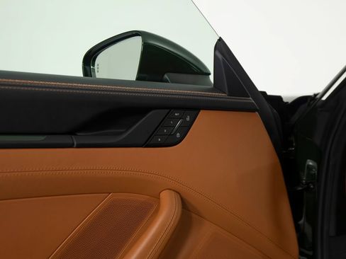 Certified 2026 Porsche 911 Carrera S RWD image 18